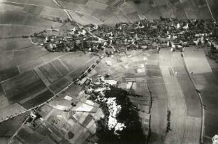 Schöna (Reinhardtsdorf-Schöna). Ortsteilansicht mit Kaiserkrone. Luftbild-Schrägaufnahme von Nordosten
