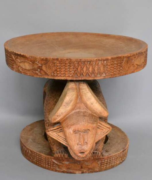 Throne stool