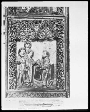 Flügelaltärchen mit Darstellungen aus dem Marienleben — Darbringung im Tempel
