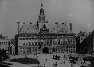 Emden, Rathaus