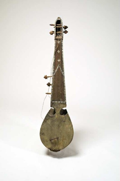 Bowl-necked lute