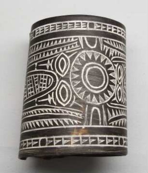 Armschmuck