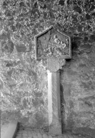 Fulda: Steinreliefsbildstöcke an der Klostermauer Frauenberg