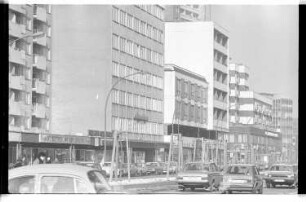 Kleinbildnegative: Martin-Luther-Straße, 1978