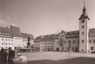 Obermarkt mit Rathaus in Freiberg