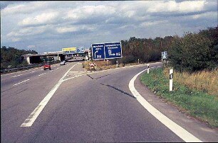Einfahrt in Tangente Südost (Mannheim-Neckarau Richtung Heidelberg) von Fahrbahn Ost der B38a (Mannheim-Neckarau Richtung Mannheim-Neuostheim)
