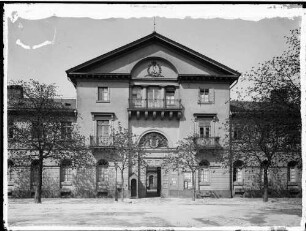 Karlsruhe Münzstätte - Stephanienstraße 28 Außenansicht - Fassade vom Mittelbau
