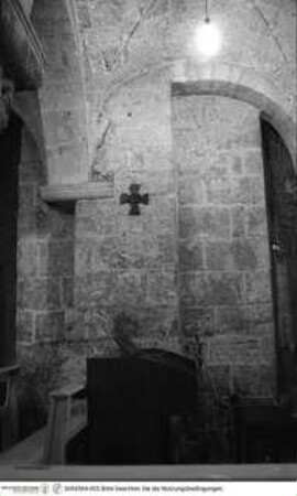 San Valentino, Querhauskrypta