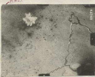 Einschießen auf M.G. 7 mit einschlagender Mine (Lager Lechfeld) (700 m)