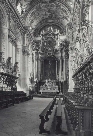 Pfarrkirche Mariä Himmelfahrt und Sankt Johannes Evangelist