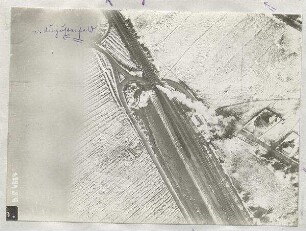 Fahrender Zug zw. Dachau und Allach (700 m)