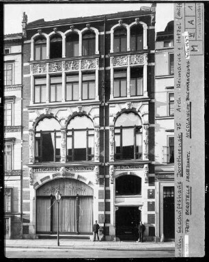 Geschäftshaus