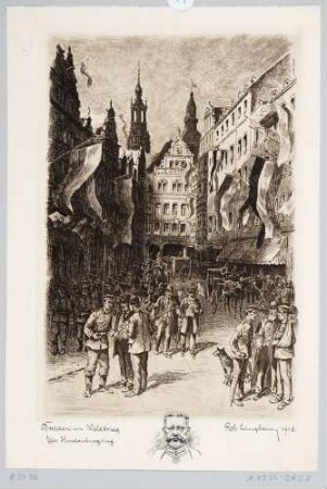 Die Schlossstraße in Dresden nach Norden, Siegesfeier im Ersten Weltkrieg mit zahlreichen Soldaten auf der Straße, Porträtskizze des Generalfeldmarschalls Paul von Hindenburg in schwarzer Feder unter dem Druck, signiert