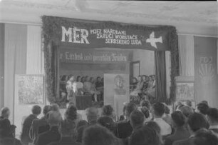 Ausstellungseröffnung des Arbeitskreises sorbischer bildender Künstler in Malschwitz. : Wotewrjenje wustajeńcy koła serbskich tworjacych wuměłcow w Malešecach.