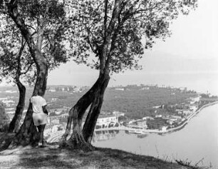Gardasee, Maderno : Blick auf Maderno
