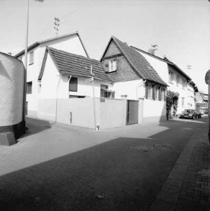 Oestrich-Winkel, Bornstraße 10