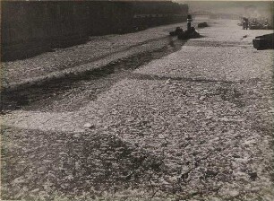 Eisgang im Freihafen