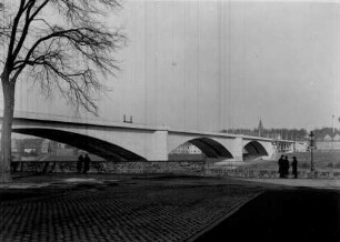 Moselbrücke, Koblenz, 1932-1933