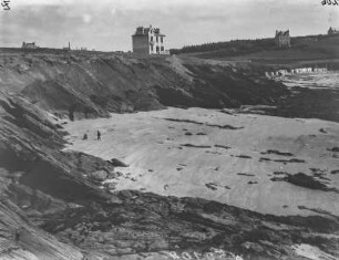 Rade de Brest : Blick über die Klippen der Bucht von Brest.