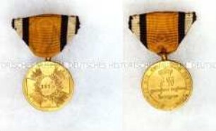 Kriegs-Denkmünze für 1813 - 1815, mit der Jahreszahl "1815", Ausführung mit scharfkantigem Kreuz, Preußen