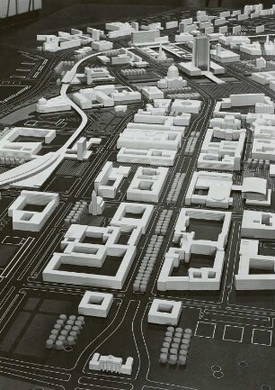 Stadtzentrum; "Architektonische Hauptgestaltung 1:1000 Stadtbauamt Berlin", Mitte: Straße "Unter den Linden"