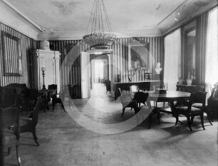 Salon im Herrenhaus Asuppen