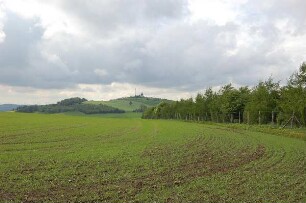 Seiffen - Schwartenberg mit Baude : Auf dem Erzgebirgskamm bei Seiffen, vorn der Schwartenberg mit Baude, aufgenommen 2006