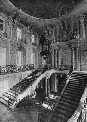 Brühl, Schloss Augustusburg, Treppenhaus, Gesamtentwurf: J. C. Schlaun, F. de Cuvilliés, Treppenhaus. Balthasar Neumann