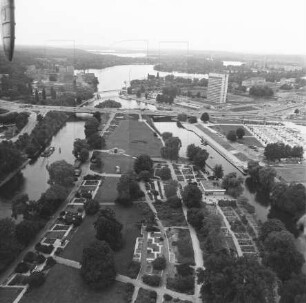 Freundschaftsinsel in Potsdam : Blickrichtung Südwesten zum Interhotel Potsdam