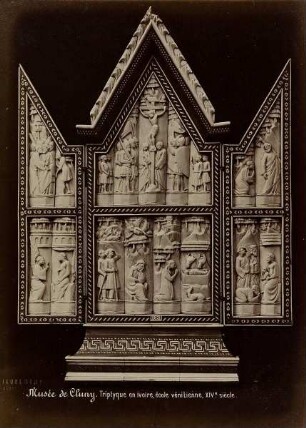 Musée de Cluny. Triptyque en ivoire, école vénitienne, XIV.e siècle.