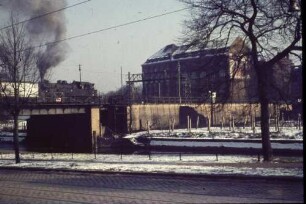 Eisenbahnbrücke über den Landwehrkanal zum Görlitzer Bahnhof