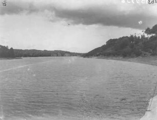 Flusslauf : Blick auf ein Stück des Laufes des Rance.