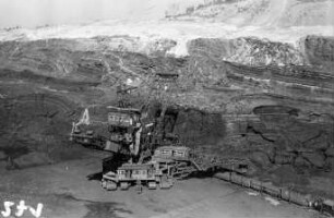 Braunkohletagebau Hirschfelde : Braunkohlentagebau Hirschfelde (Kopalnia Turoszów), östlich der Lausitzer Neiße; seit 1945 Polen