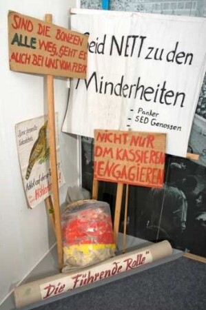 Transparente/Objekte der Friedlichen Revolution 1989