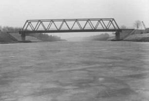 Neue Neubörger Brücke über den Küstenkanal