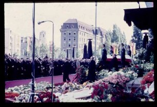 Staatsakt Suhr 3.9.57.