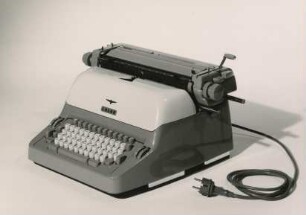 Adler Elektrische Büroschreibmaschine "electric L" von Gustav Scheinpflug