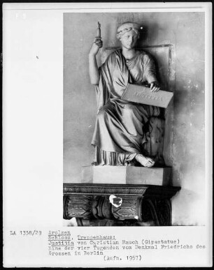Justitia