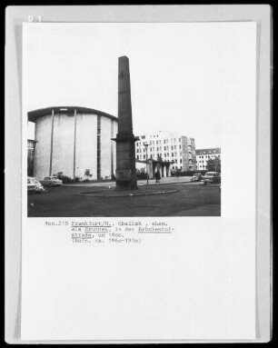 Brunnen Obelisk
