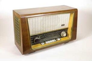 Radio AEG 7058 WD