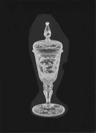 Deckelpokal (mit Kavalier und Amor in Kartusche)
