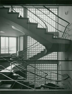 Savigny-Hotel, Frankfurt am Main, 1952-1953