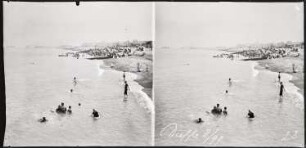 Dieppe. Strand mit Badenden