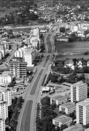 Freiburg: Sundgauallee, Richtung Lehen
