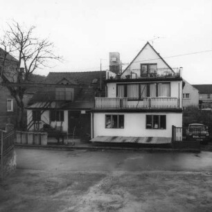 Dresden-Wilschdorf, Kirchstraße 6. Ehemalige Schmiede (jetzt Metallbau Wilschdorf). Straßenansicht