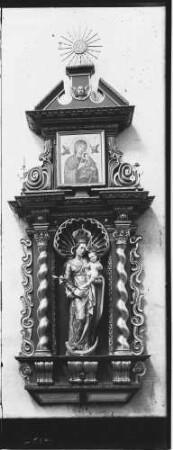 Bronnbach Kloster Nördliches Querhaus, Ostwand Madonnastatue (um 1705)