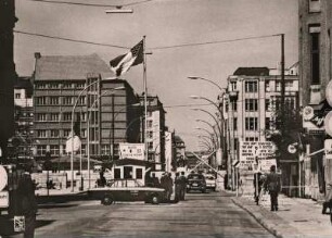 Berlin, Sektorengrenze. Übergang Friedrichstraße [Checkpoint Charlie]