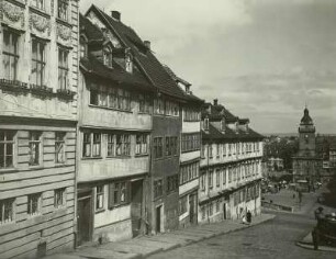 Gotha, Blick auf den Schlossberg sowie auf den Hauptmarkt mit Rathaus