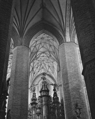 Katholische Kirche Mariä Himmelfahrt, Pelplin, Polen