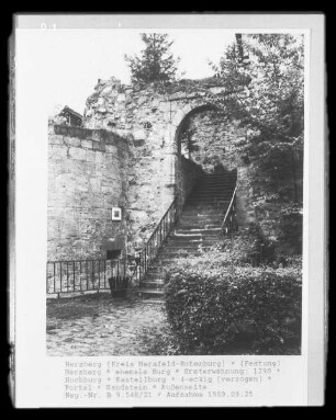 Burg Herzberg — Oberburg — Portal